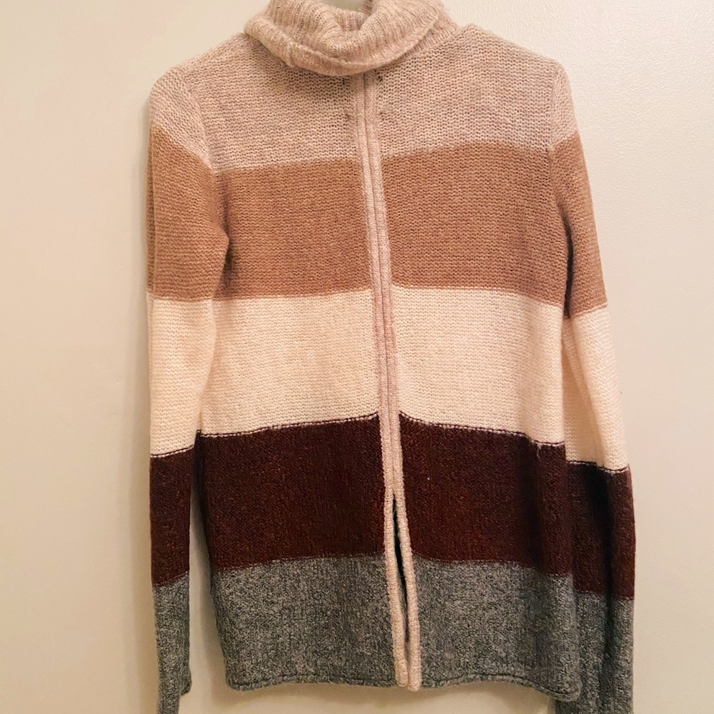 SOLD - Picture 2 of 3